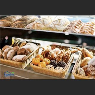 Shop hoạt động trên 20 năm nay đang cần tuyển thợ phụ làm bánh