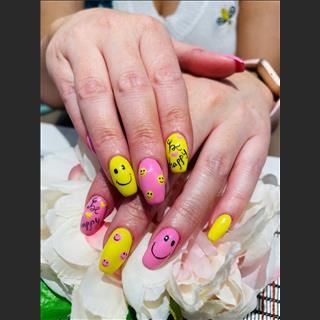 Shop nail ở Canning Vale tìm thợ bột, tay chân nước
