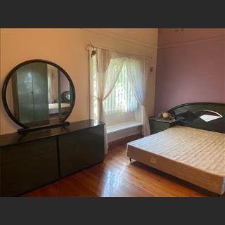 Tìm bạn share phòng sạch sẽ và thoáng mát gần chợ Marrickville